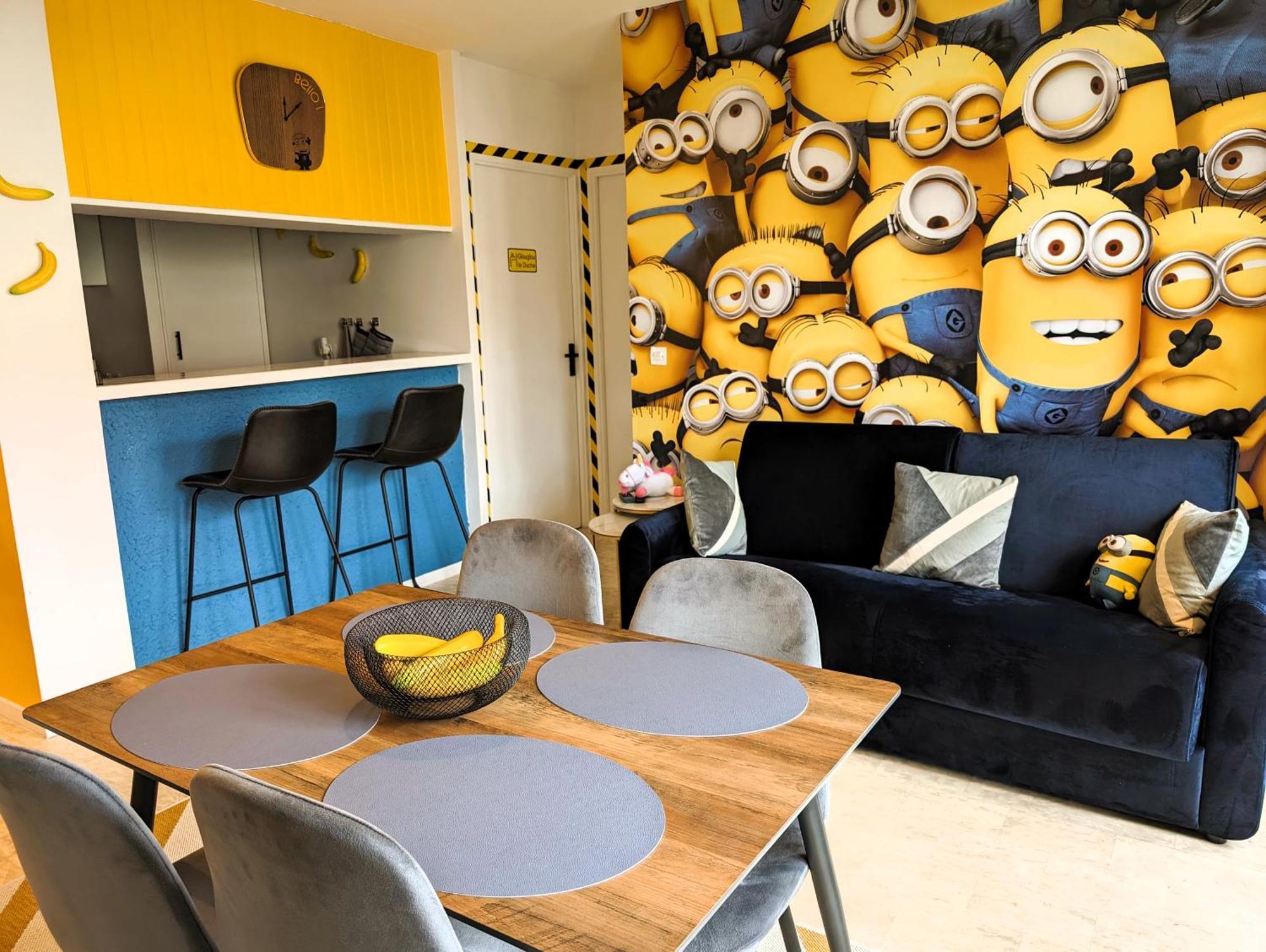 Le Repaire Des Minions - 10' Disney - Familial Bailly-Romainvilliers Exterior foto