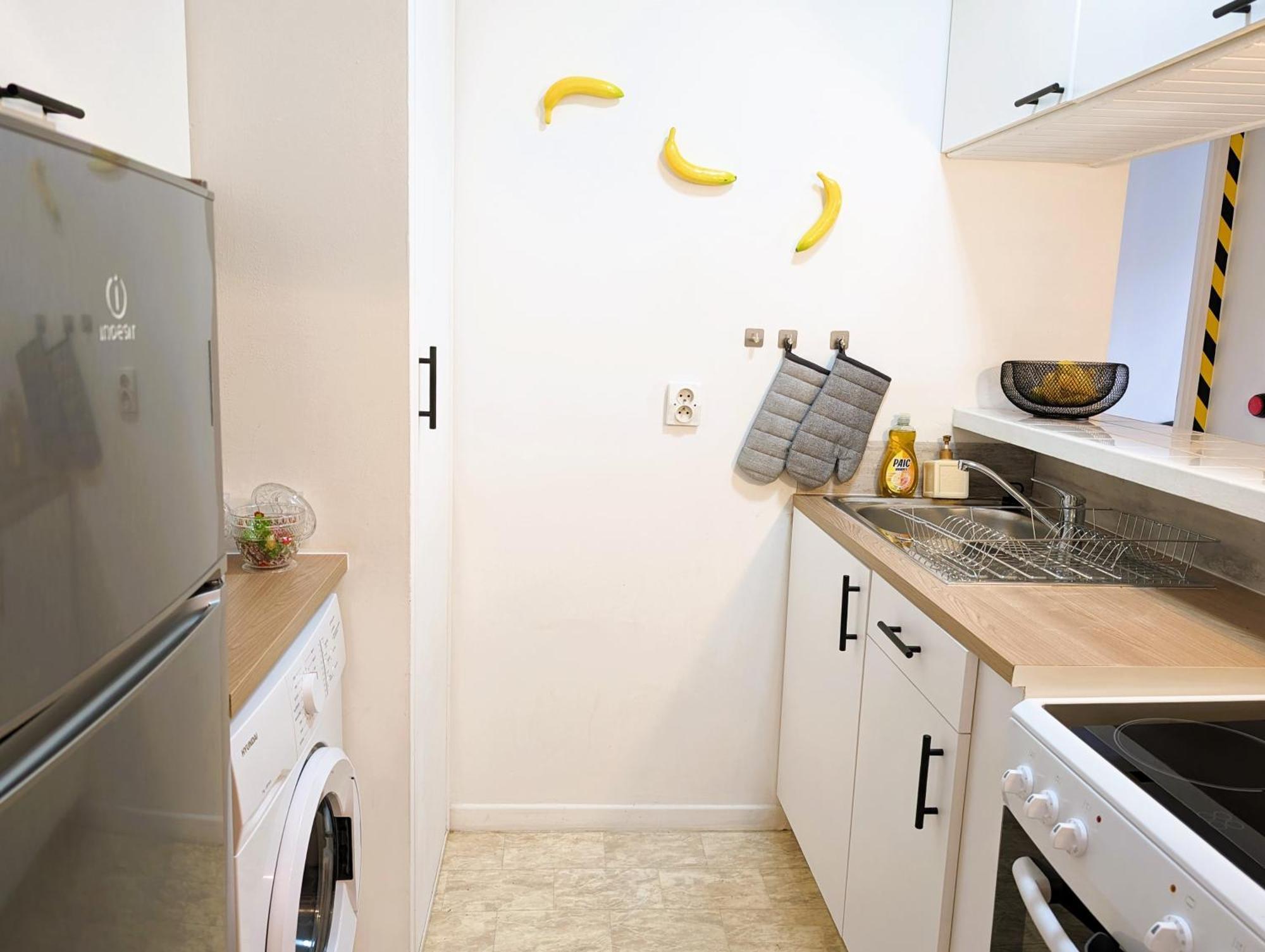 Le Repaire Des Minions - 10' Disney - Familial Bailly-Romainvilliers Exterior foto
